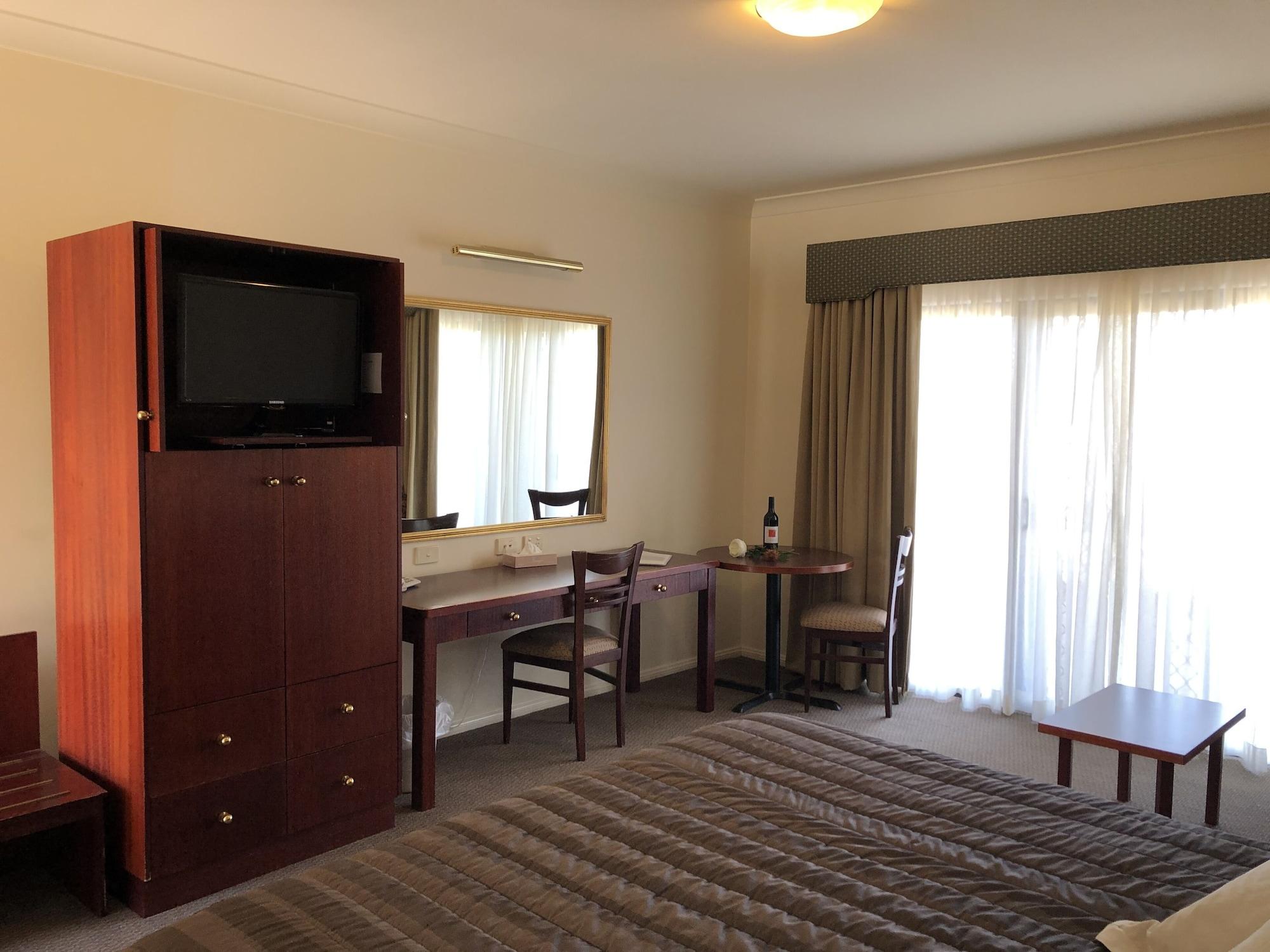 Turners Vineyard Motel オレンジ エクステリア 写真